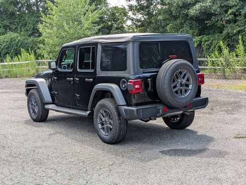 New 2026 Jeep Wrangler Unlimited Sport AWD/4WD image 5