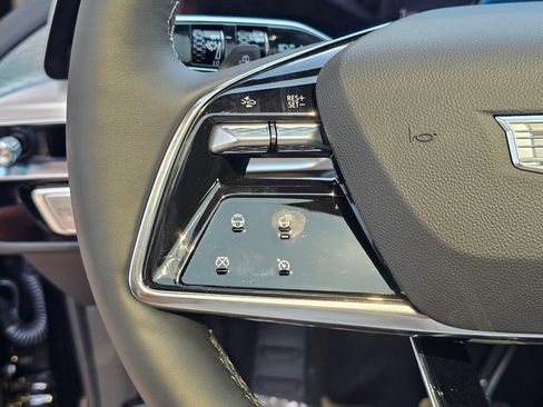 New 2026 Cadillac Lyriq Premium Sport AWD/4WD image 27