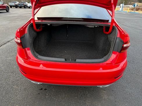 Used 2019 Volkswagen Jetta S image 25