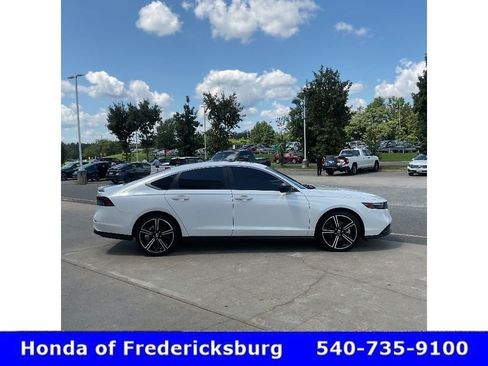 Certified 2025 Honda Accord Sport image 6