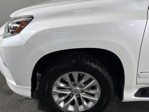 Used 2019 Lexus GX 460 Premium w/ Premium Package AWD/4WD image 5