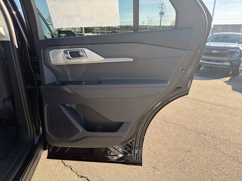 New 2026 Ford Explorer Active image 20