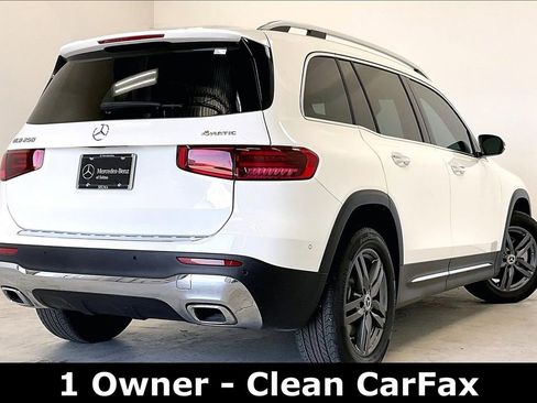 Certified 2025 Mercedes-Benz GLB 250 4MATIC image 12