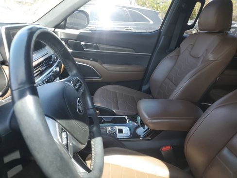 Used 2020 Kia Telluride SX w/ SX Prestige Package image 10