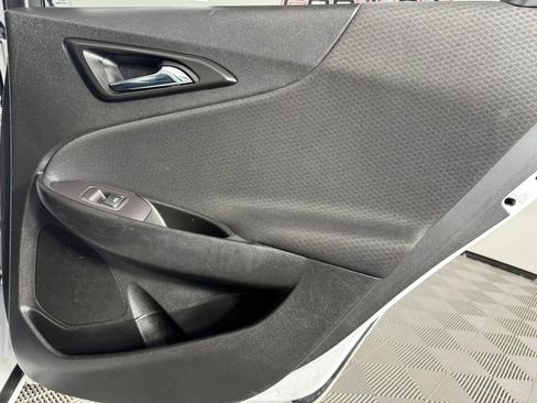 Used 2022 Chevrolet Malibu LT image 41