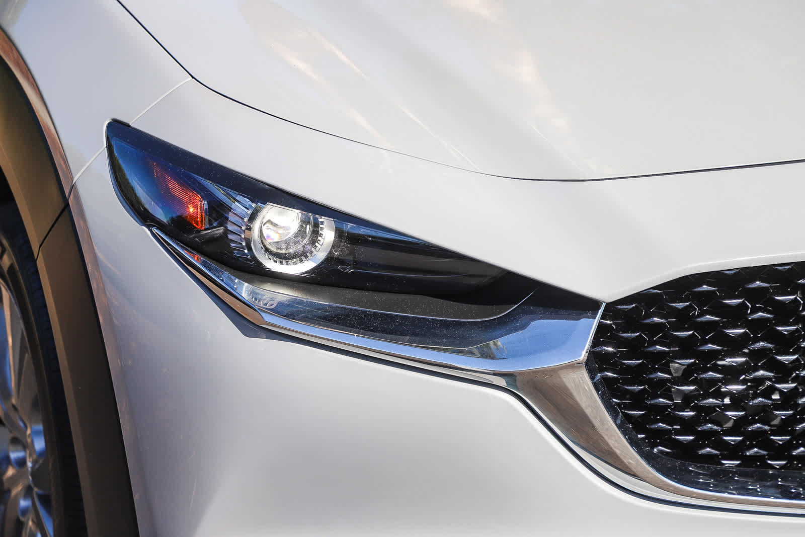 Used 2025 MAZDA CX-30 AWD 2.5 S w/ Preferred Package image 4