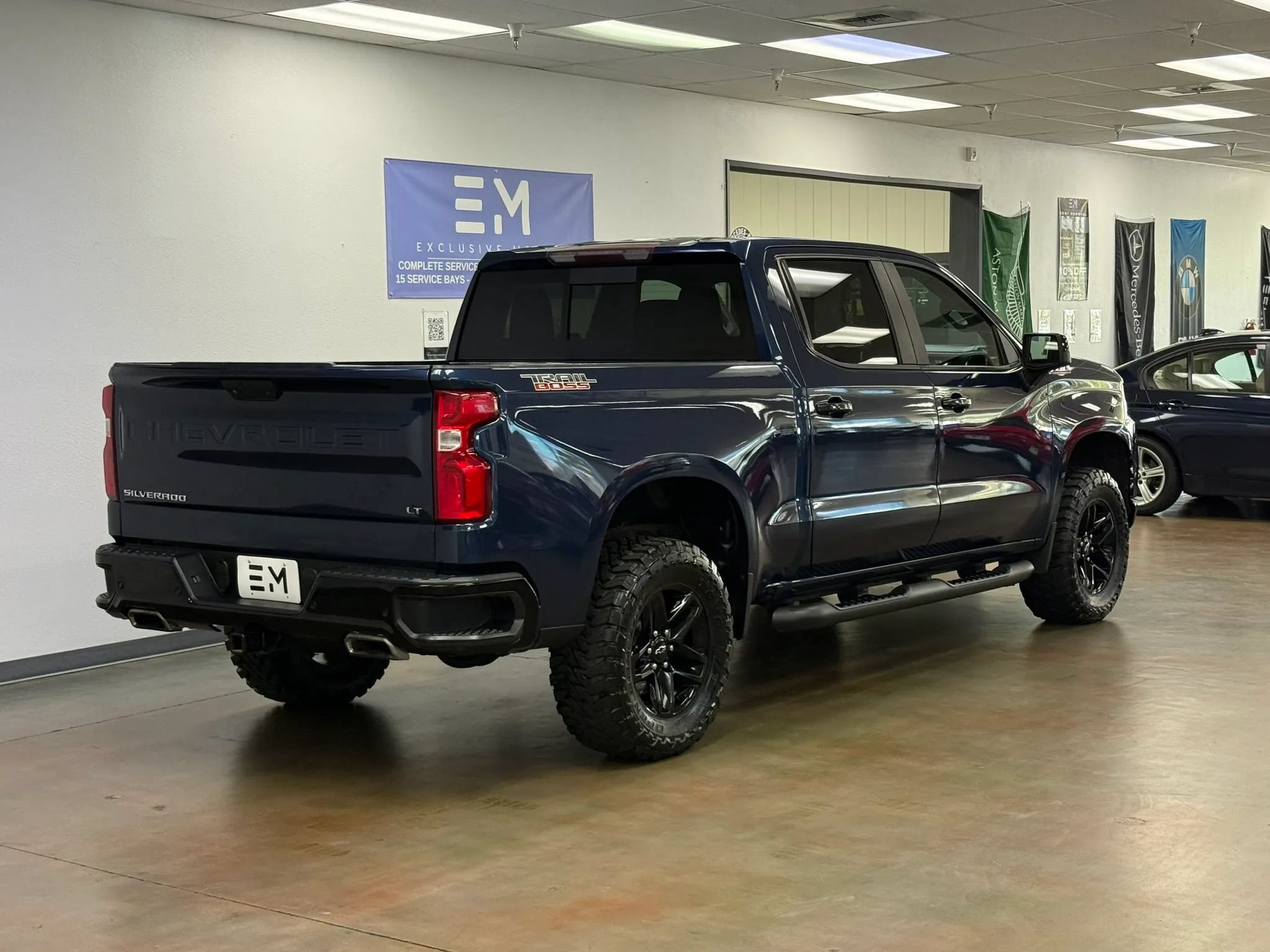 Used 2019 Chevrolet Silverado 1500 LT Trail Boss AWD/4WD image 5