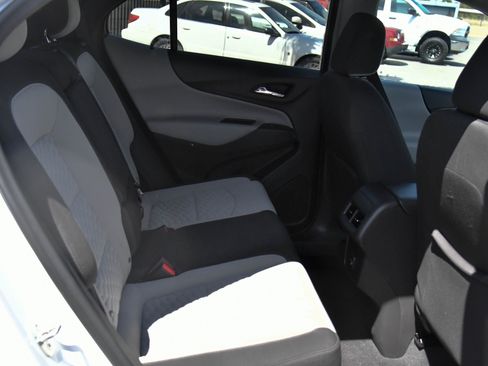 Used 2020 Chevrolet Equinox LT image 39