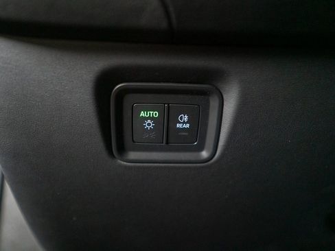 New 2026 Porsche Cayenne GTS image 30