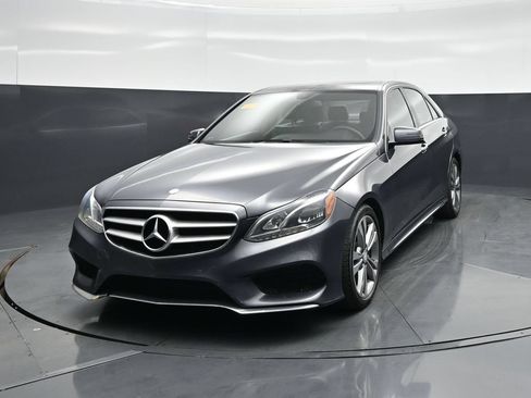 Used 2014 Mercedes-Benz E 350 Sedan image 54