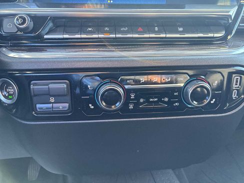 Used 2024 Chevrolet Silverado 1500 RST w/ Protection Package image 17