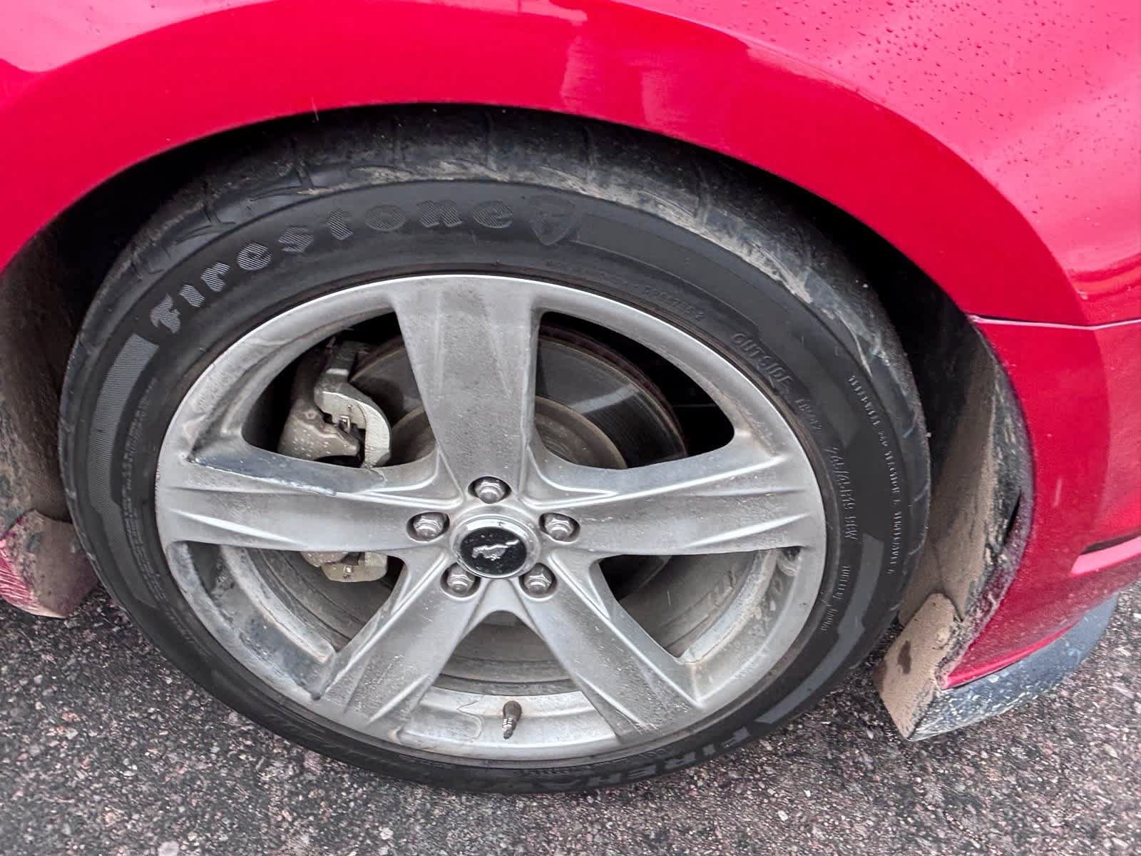Used 2013 Ford Mustang GT Premium w/ Security Pkg RWD image 8