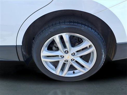 Used 2019 Chevrolet Equinox Premier image 5
