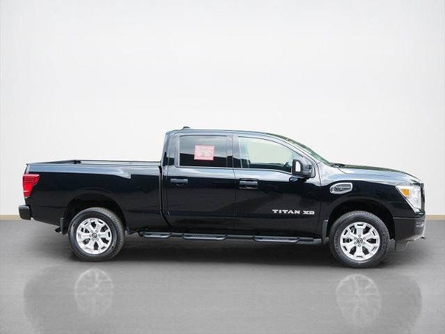 Certified 2024 Nissan Titan SV w/ SV Convenience Package AWD/4WD image 2