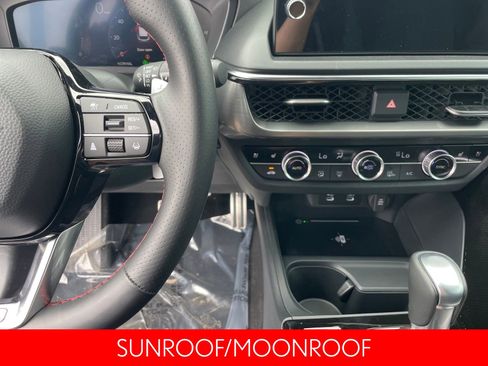 Used 2025 Acura ADX A-Spec image 17