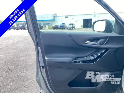 Used 2025 Chevrolet Equinox LT AWD/4WD image 17