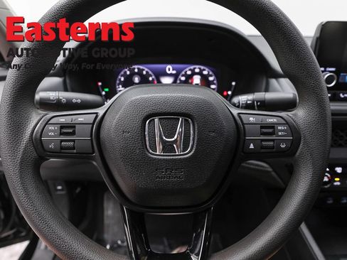 Used 2025 Honda Accord LX image 10
