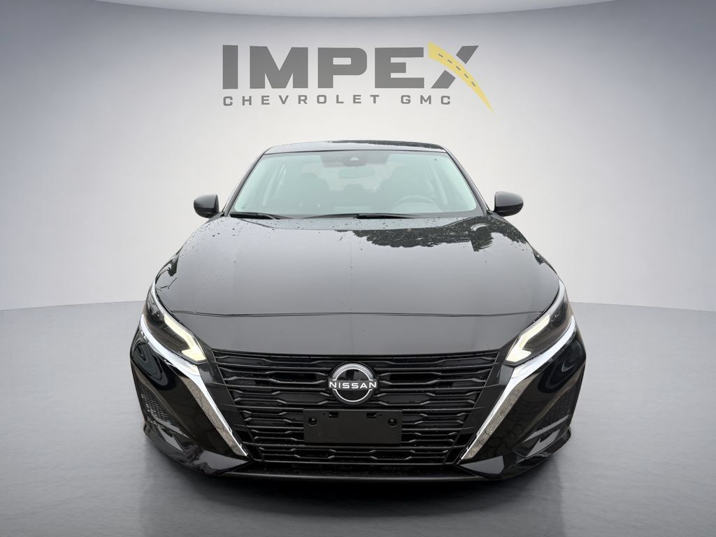 Used 2025 Nissan Altima 2.5 S FWD image 7