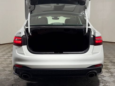 Used 2022 Volkswagen Jetta GLI Autobahn FWD image 6