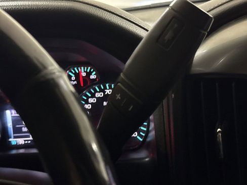 Used 2017 Chevrolet Silverado 1500 LTZ AWD/4WD image 18
