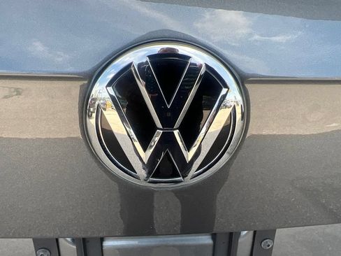 Used 2020 Volkswagen Tiguan S AWD/4WD image 33