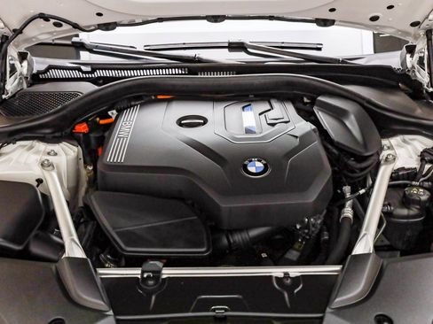 Certified 2023 BMW 530e w/ M Sport Package image 29