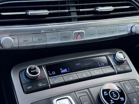 Used 2020 Hyundai Palisade Limited AWD/4WD image 23