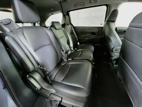 Used 2023 Honda Odyssey Touring image 30