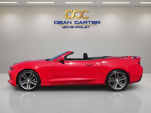 Used 2017 Chevrolet Camaro LT RWD image 3