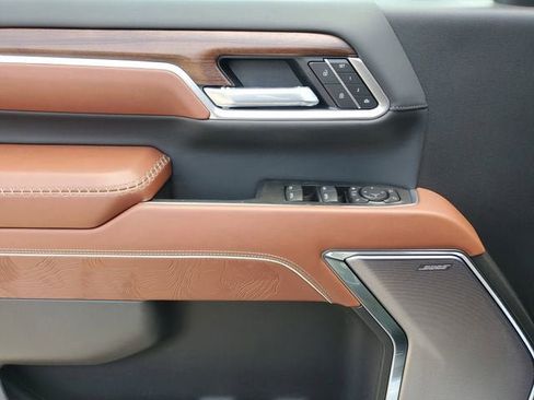 New 2026 GMC Sierra 3500 Denali Ultimate AWD/4WD image 18