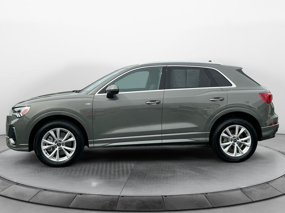 Used 2025 Audi Q3 2.0T Premium AWD/4WD image 4