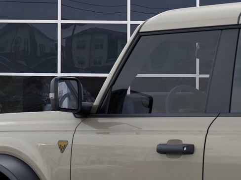 New 2025 Ford Bronco Badlands image 22