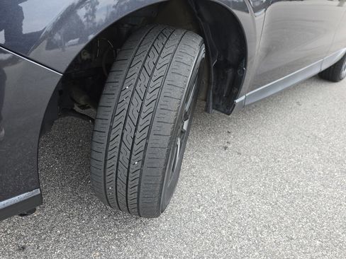 Used 2018 Subaru Forester 2.5i Premium w/ All-Weather Package image 33