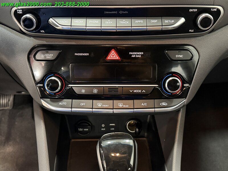 Used 2018 Hyundai Ioniq Blue FWD image 29