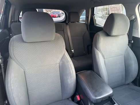 Used 2017 Kia Sorento LX image 19