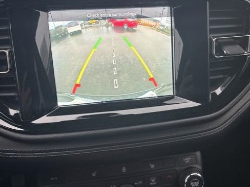 Used 2021 Dodge Durango GT image 40