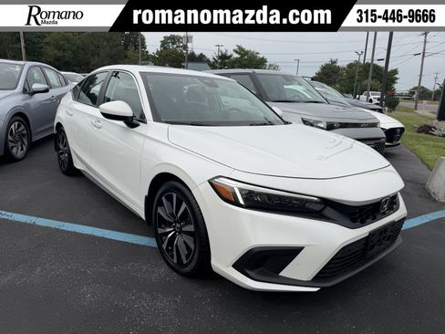 Used 2024 Honda Civic EX-L image 1