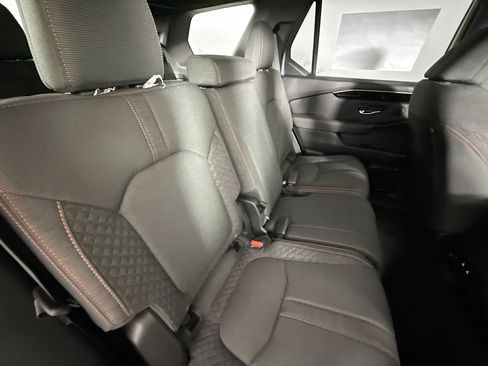 New 2026 Honda Pilot Sport image 35