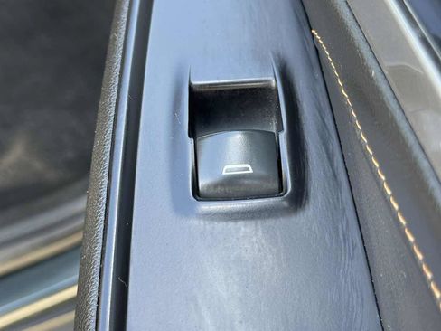 Used 2019 Chevrolet Traverse LT w/ LPO, Floor Liner Package AWD/4WD image 31