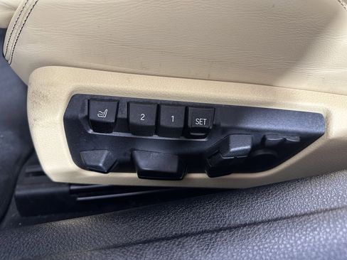 Used 2015 BMW M6 Convertible image 35