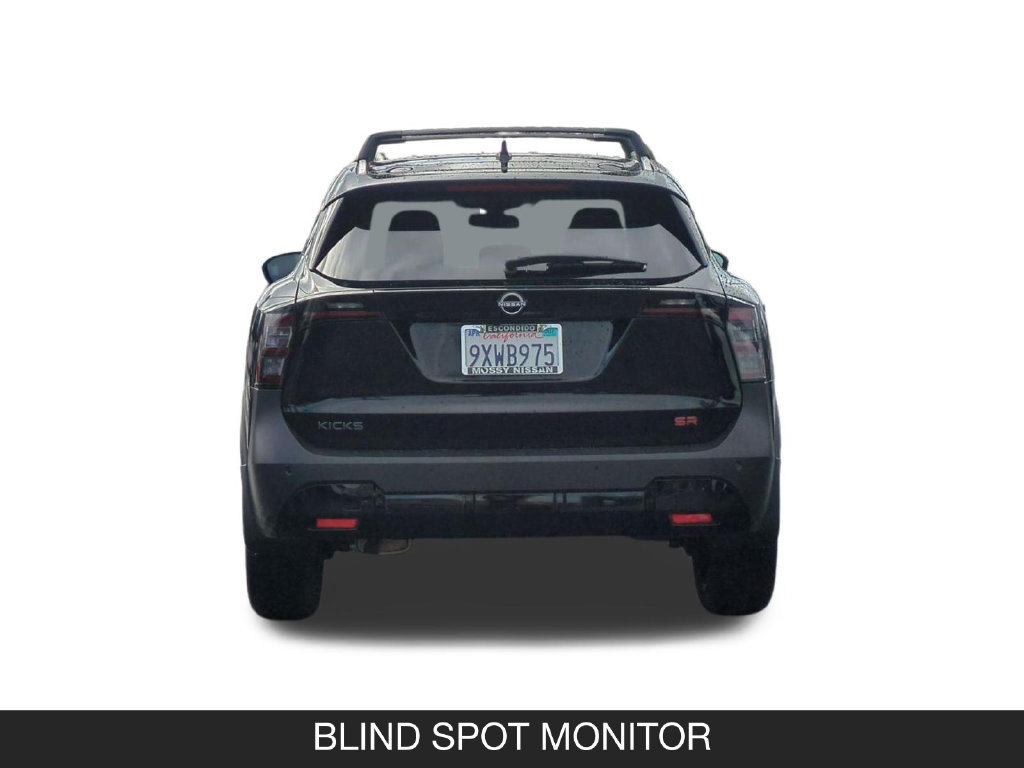 Certified 2026 Nissan Kicks SR FWD image 8