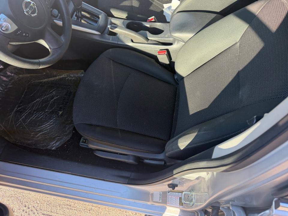 Used 2019 Nissan Sentra S FWD image 30