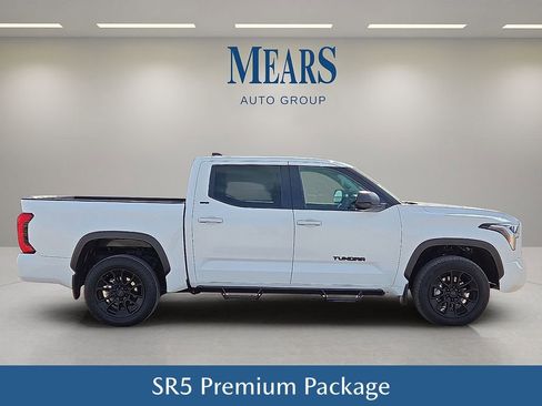Used 2024 Toyota Tundra SR5 image 7