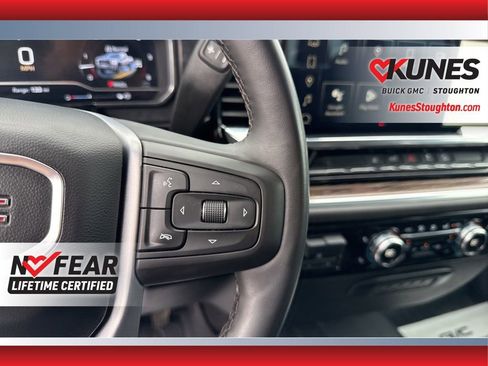 Used 2025 GMC Sierra 3500 SLE w/ SLE Convenience Package AWD/4WD image 29