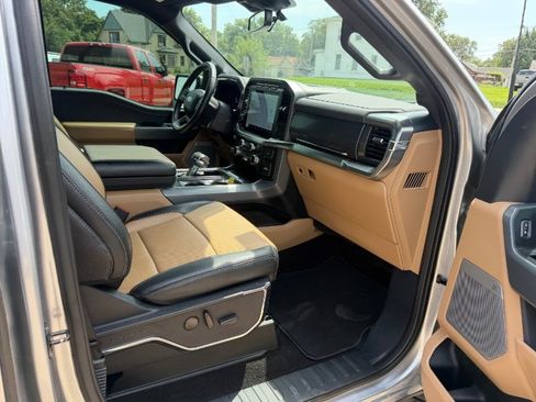 Used 2022 Ford F150 Lariat w/ Equipment Group 501A Mid AWD/4WD image 23