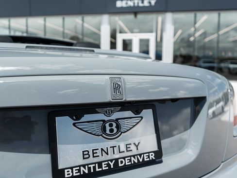 Used 2020 Rolls-Royce Dawn RWD image 10