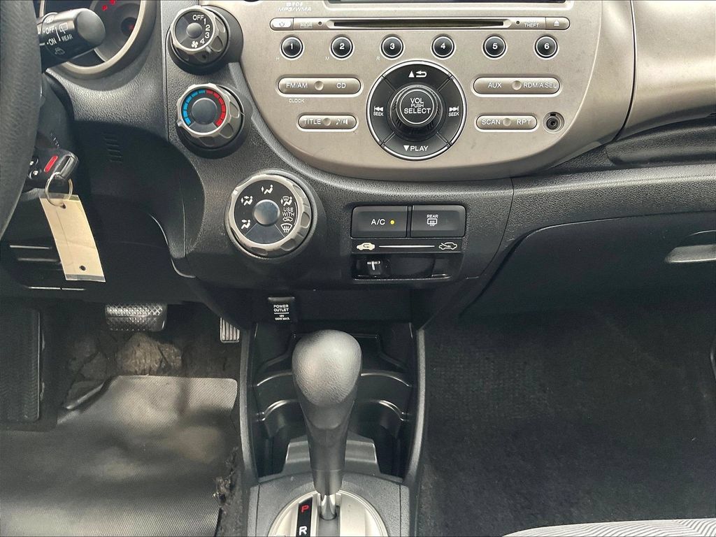 Used 2010 Honda Fit image 14