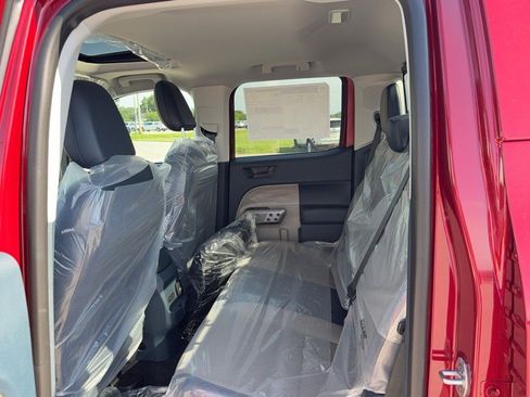 New 2026 Ford Maverick Lariat AWD/4WD image 4