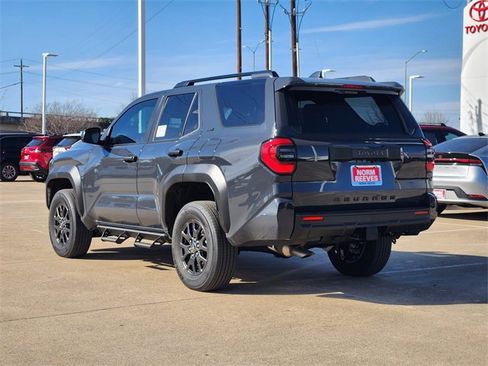 New 2026 Toyota 4Runner SR5 image 4