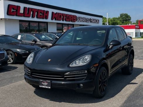 Used 2013 Porsche Cayenne S AWD/4WD image 1